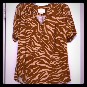 Anthro Like new. Worn once. Textured top Size M